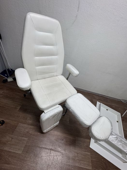 Кресло для педикюра, для косметолога