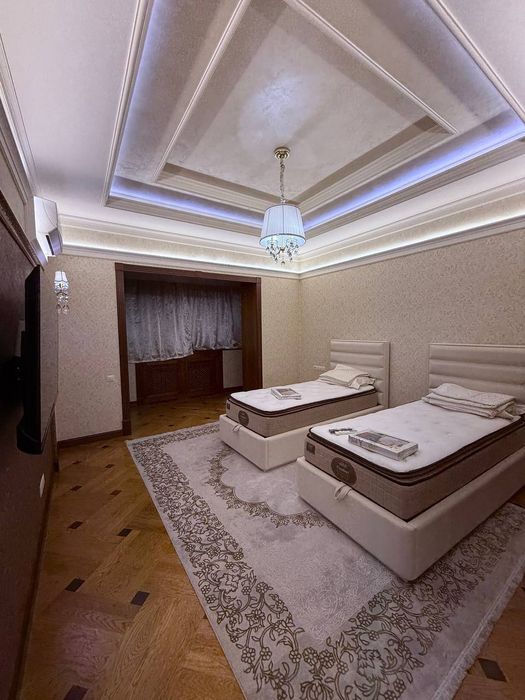 Продаётся квартира 4/4/7 "Габус" Тараса Шевченко, 182м2