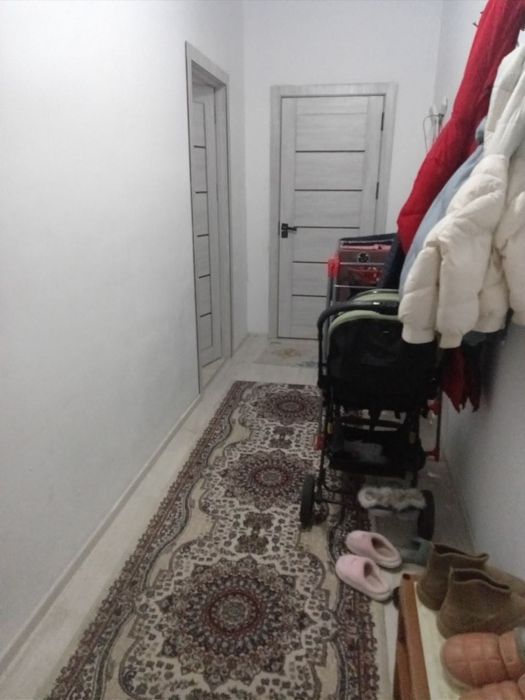 SERGILI SUPUTNIKDA 1 etaj uy sotiladi