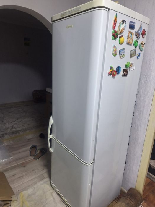 Продается холодильник.