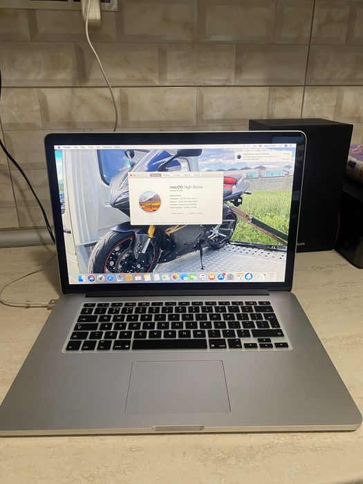 Лаптоп Macbook pro 15  2014
