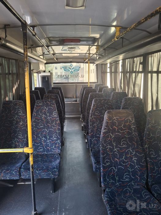 Isuzi Avtobus  NP 21