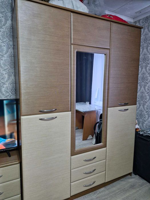 Спальный гарнитур