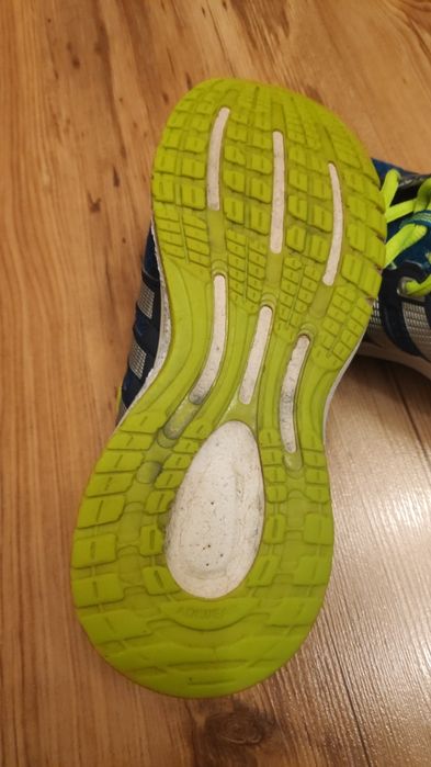 маратонки Adidas 35,5