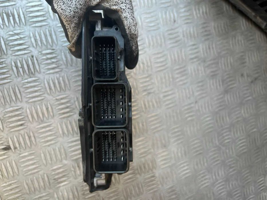 Компютър за двигател от Citroen C3 1.6D 2010г. 92ks