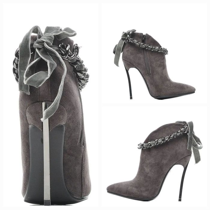 Продам платья и обувь