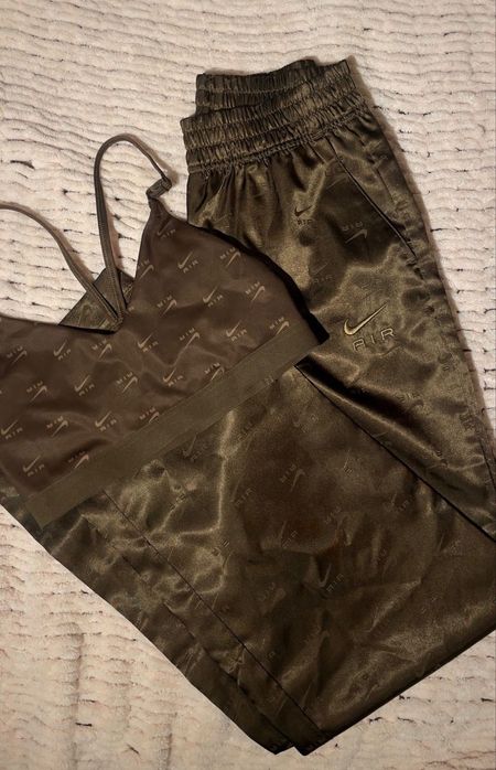 Спортен сет Nike