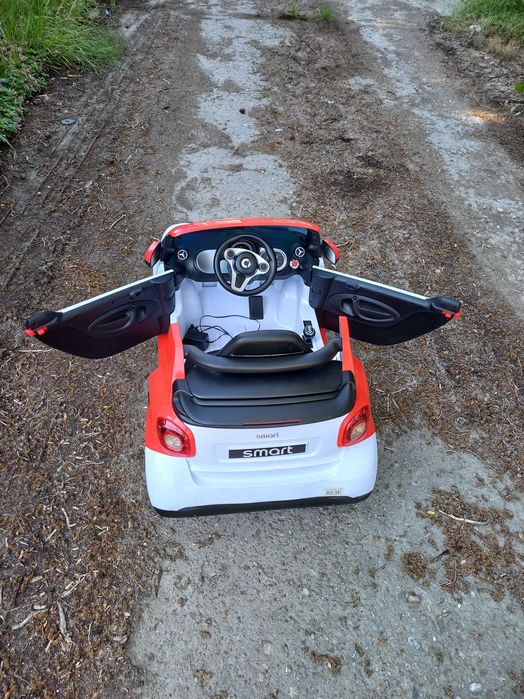 Едноместна акумулаторна кола Ocie Smart