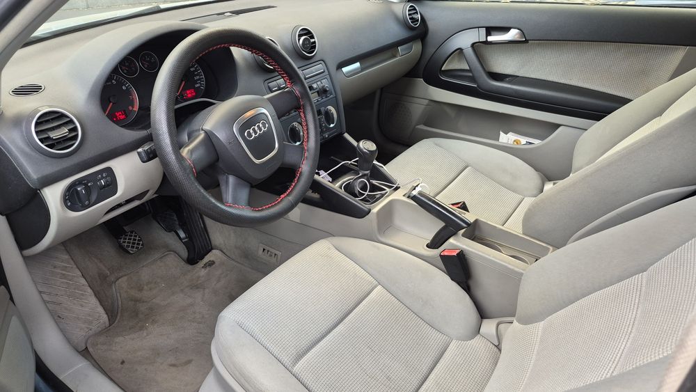 Audi A3 1.6 Attraction