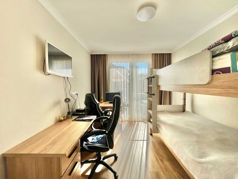 Предлагаме тристаен апартамент в Равда!