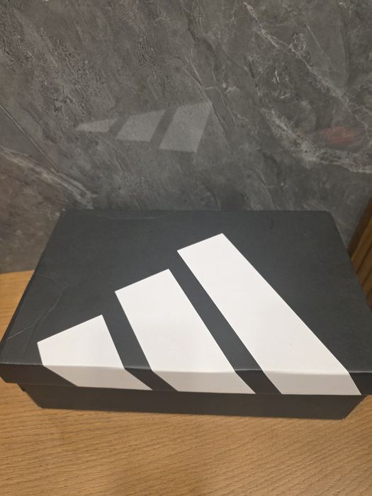 Бутсы Adidas Predator размер 42