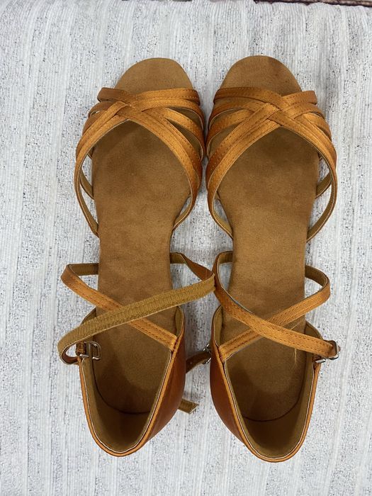 Туфли для танцев