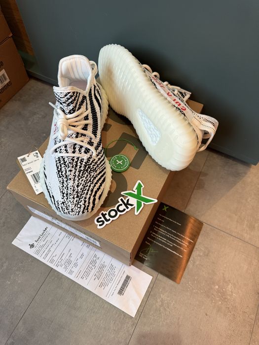 Adidas Yeezy Boost 350 V2 Zebra , Poze reale 39-44