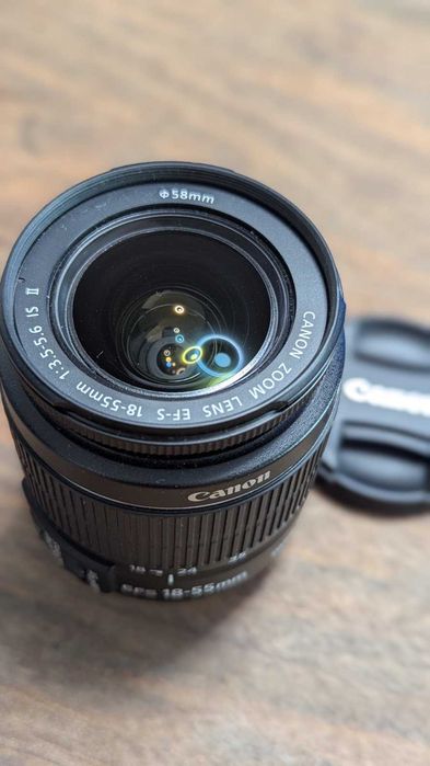 Обектив Canon EF-S 18-55mm f/3.5-5.6 IS II — като нов