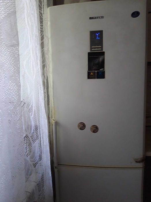 Холодильник Самсунг