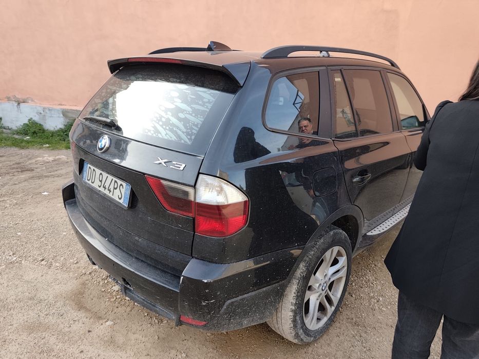 Салон за bmw x3 много бмв х3 на части