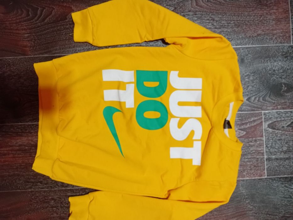 Большой пакет одежды на мальчика 7-8лет