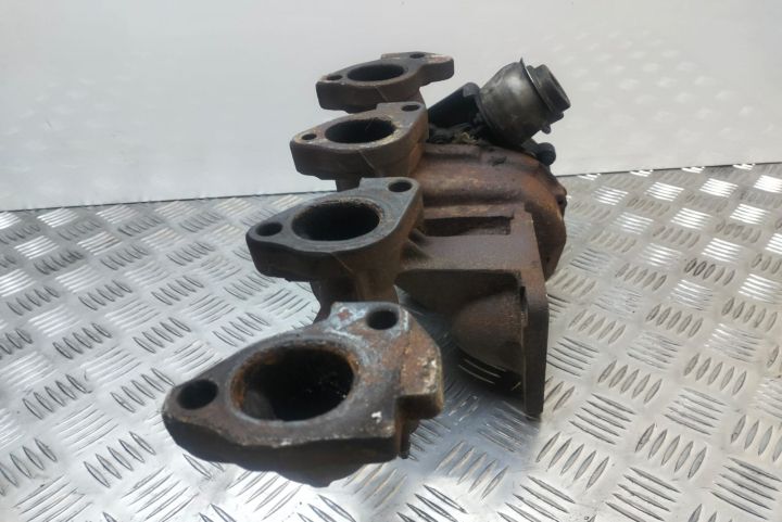 Turbina Turbo turbosuflanta 1.8 TD  7135179 Ford Focus prima generati