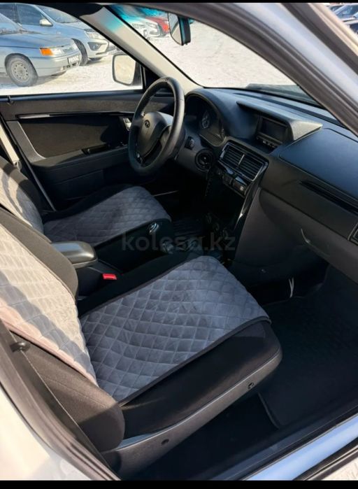 Приара 2 в отличном состояние