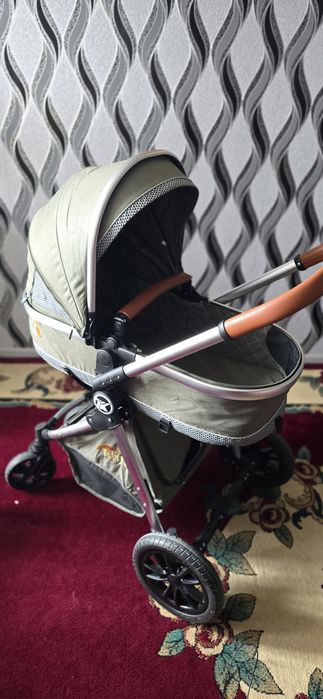 Продам коляску, 2 в 1