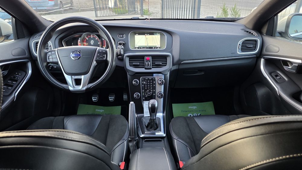 Volvo R- DESIGN V 40 An 2016 2.0 Diesel E6 Cash sau Rate