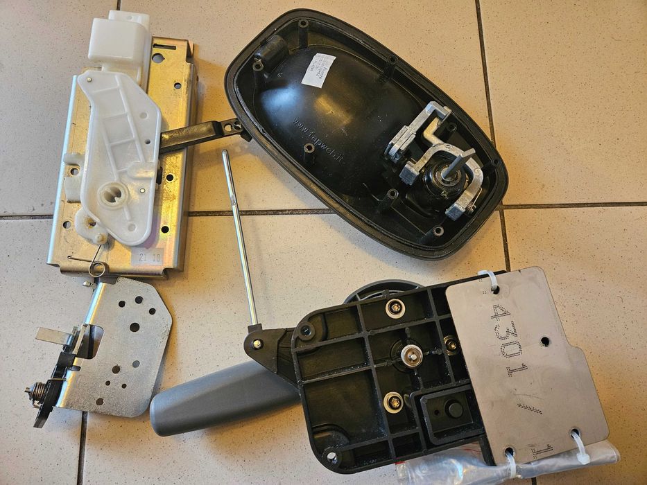 Maner yala mecanism rulota clanta KNAUS usa