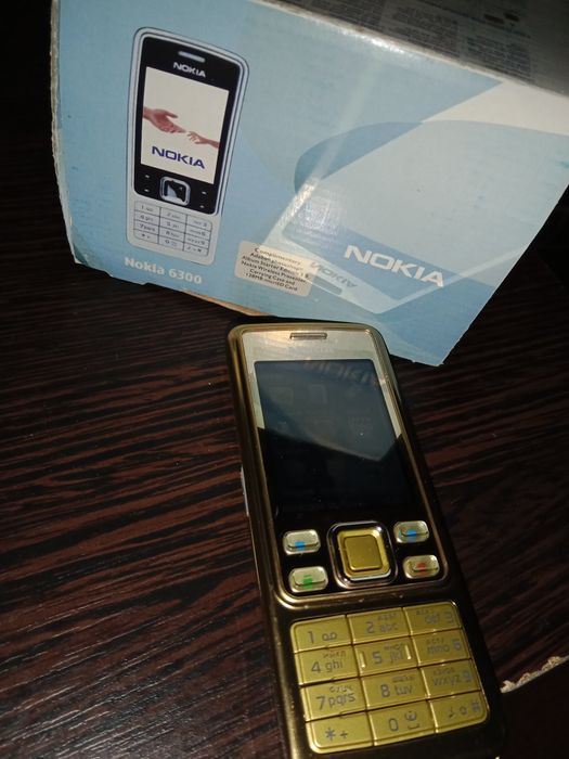 Срочно продам телефон