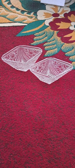 Ппродаётся хрустальные комплекты