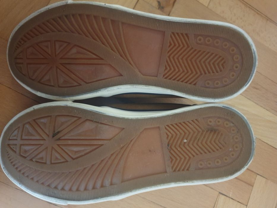 Маратонки Пума, номер 33