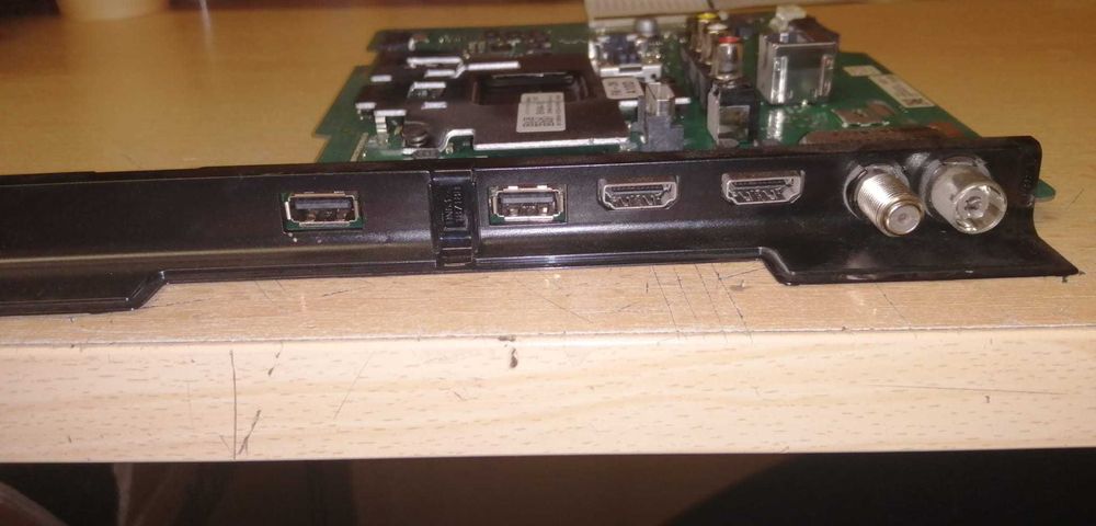 Componente televizor samsung UE50TU8072UXXH
