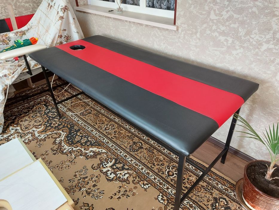 Кушетки массажные