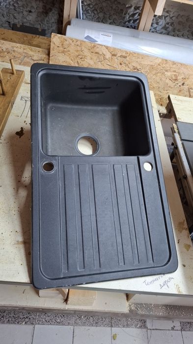 Мивка за кухня с кран