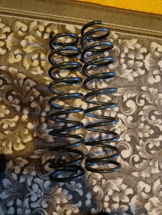 Пружины Каризма, Лансер