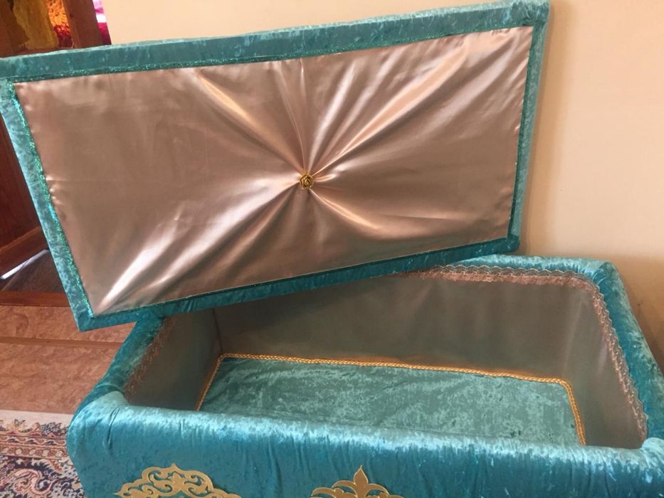 Сундуки для приданного