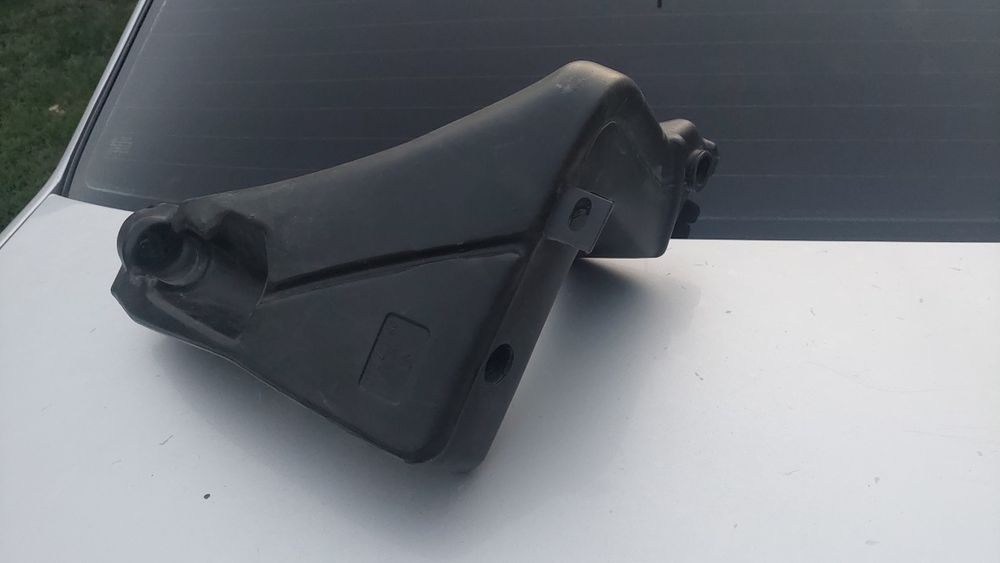 Продам бачок омывателя на Deo Nexia