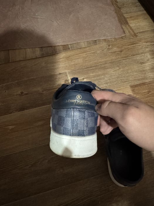 кроссовка Louis Vuitton