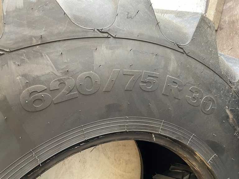 Anvelope radiale 620/75R30 noi cu livrare rapida marca OZKA