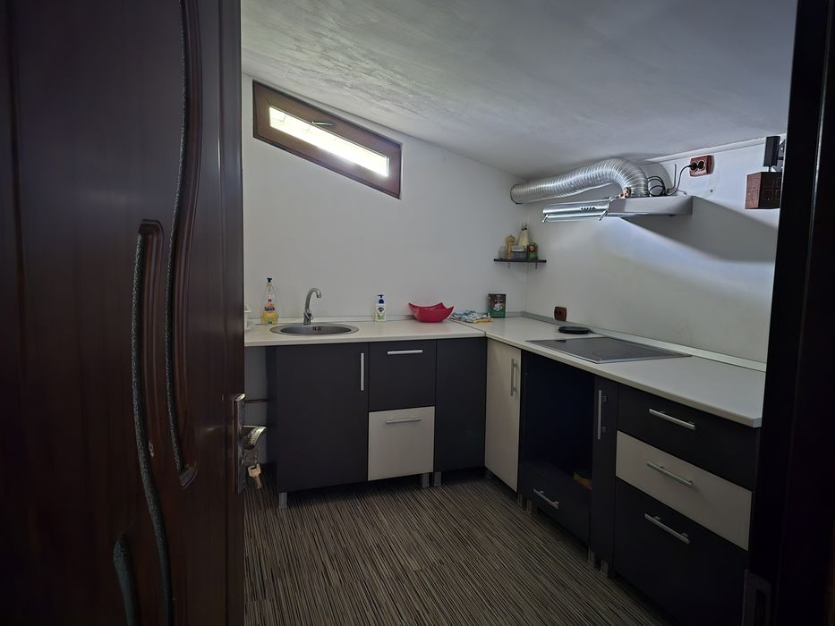 Cazare / apartament la etaj în vila