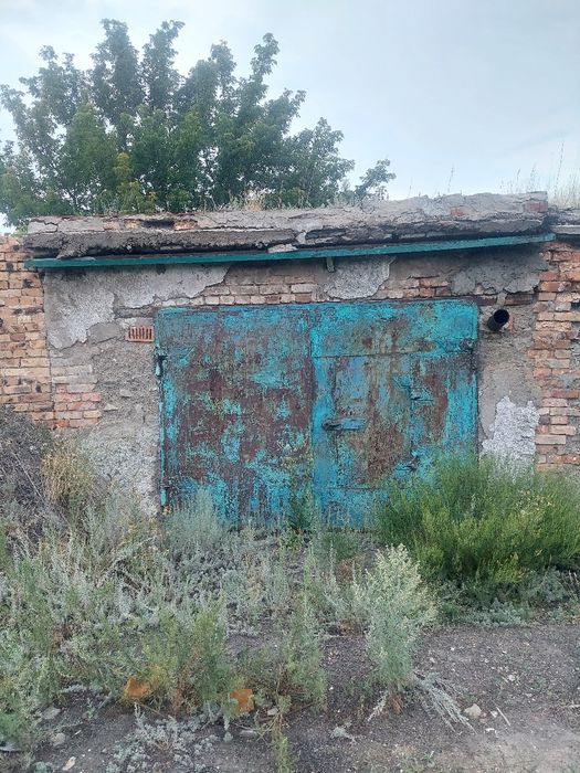 Продам гараж срочно