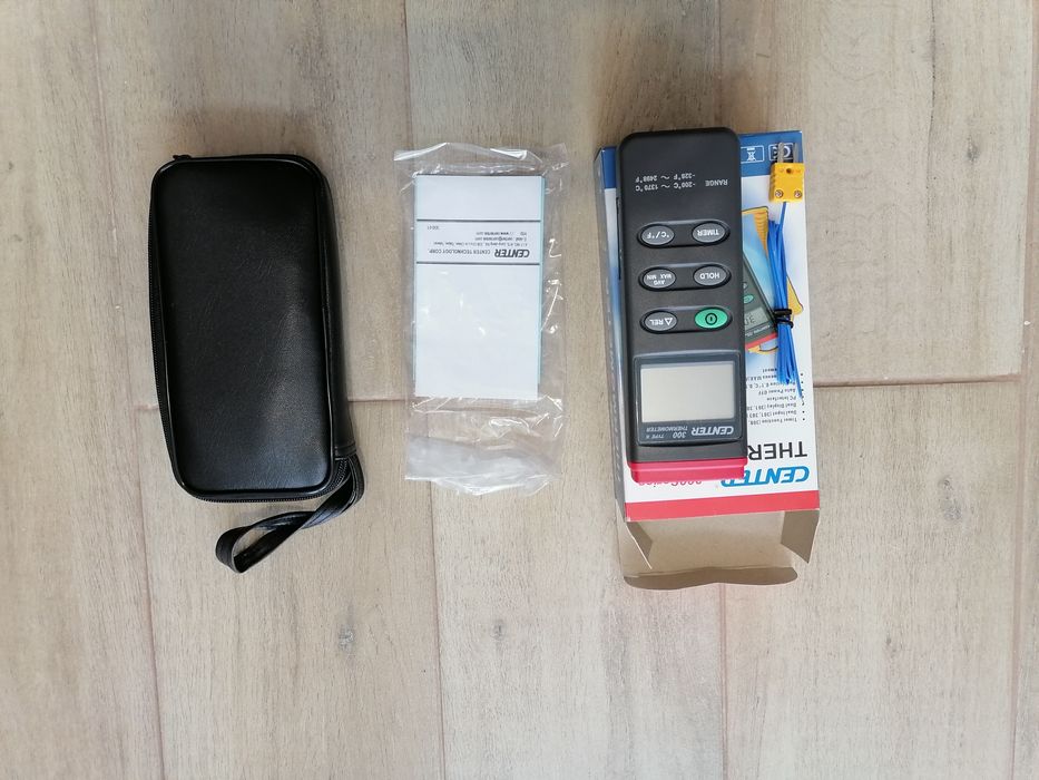 Измеритель температуры Center 300