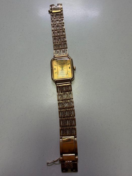 Золотые часы МакТайм