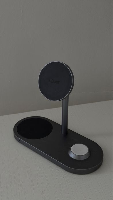 Беспроводная зарядка 3в1