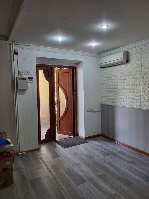 Чиланзар 100м2 1 линия 24/7 6 квартал 1 этаж