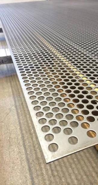 Tabla de inox perforata