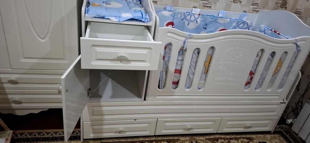 Детски кроват и детское гнездо