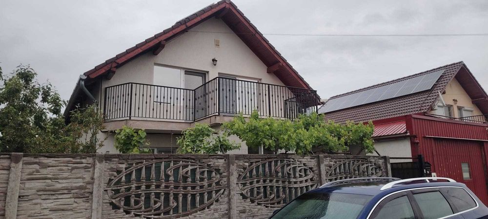Proprietar vand casa in Utvin