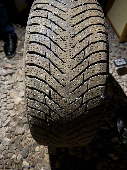 Покрышка 215/55 R17