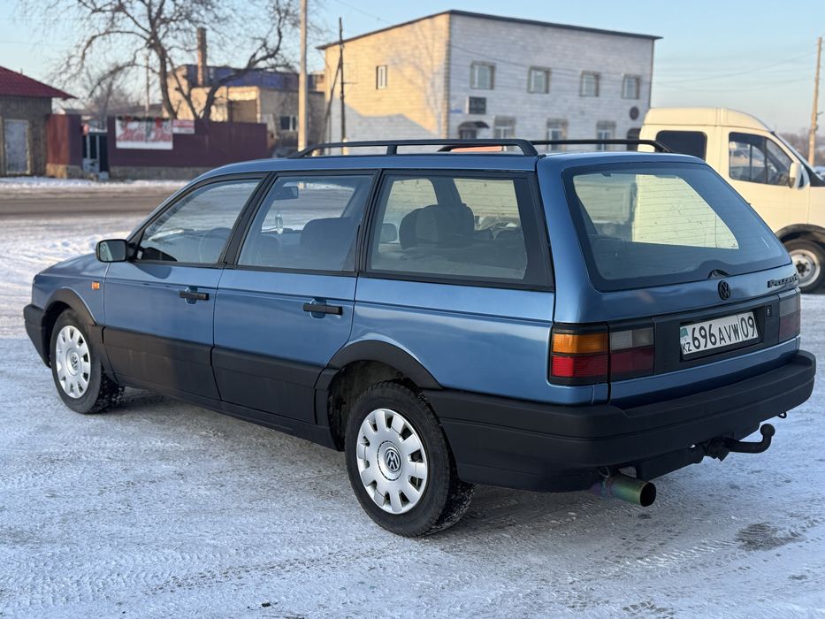 Фольцваген пасат 1.8 моно гур !