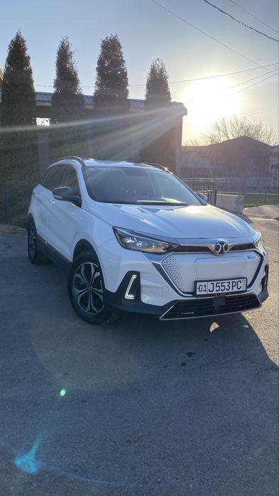 Elektromobil sotiladi