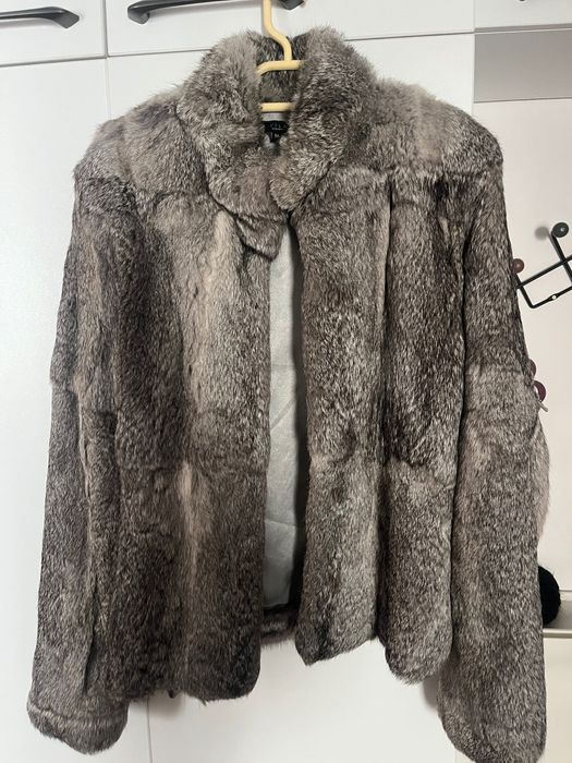 Vând blană naturală din iepure